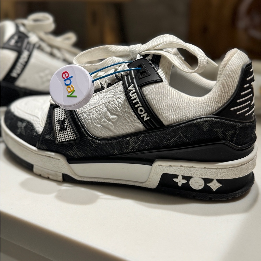 Louis Vuitton denim trainers - Picture 4 of 6